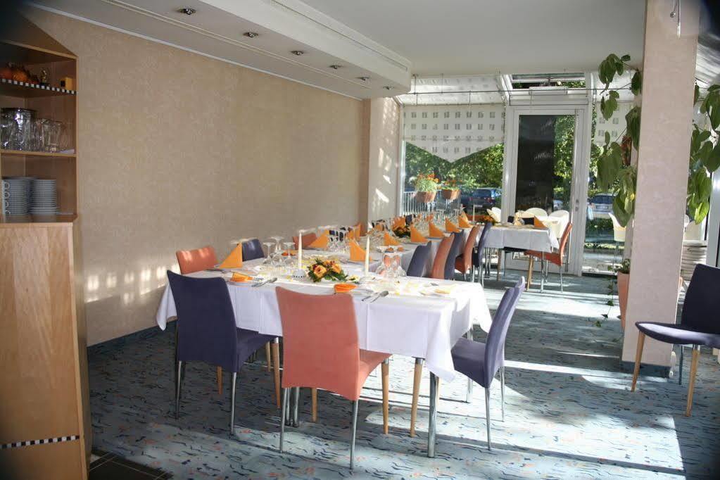 C-You Hotel Chemnitz Esterno foto